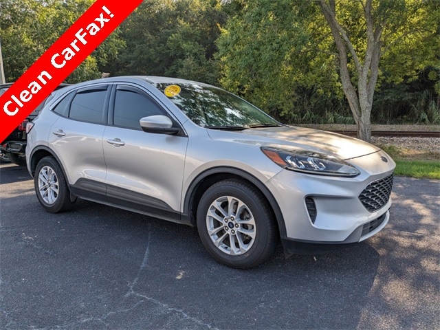 Used 2020 Ford Escape SE with VIN 1FMCU0G66LUB18736 for sale in Fitzgerald, GA