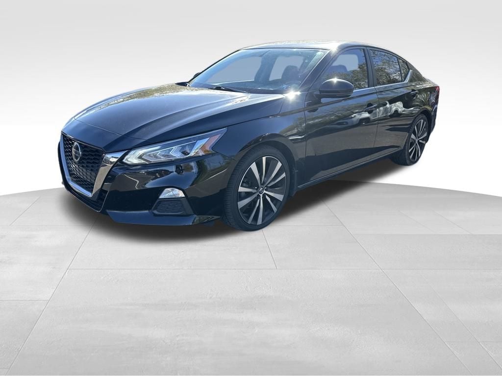 Used 2019 Nissan Altima 2.5 SR Sedan