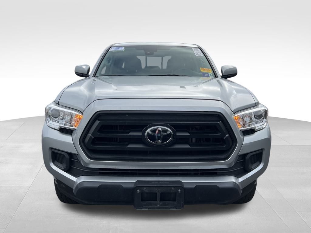 2022 Toyota Tacoma SR V6 photo 2