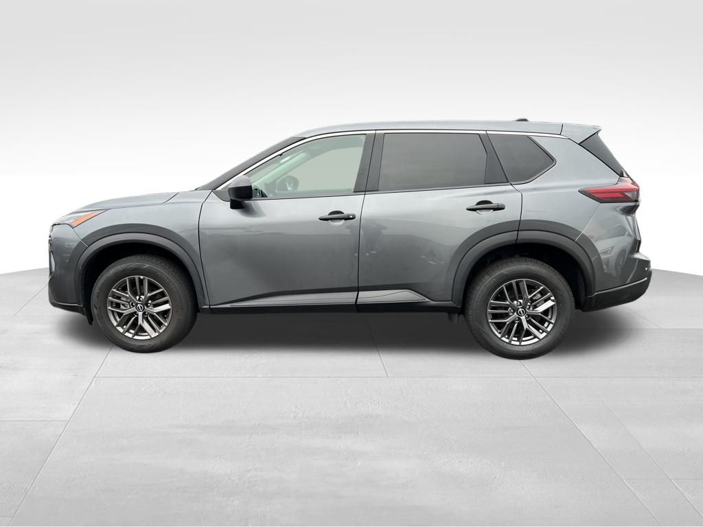 2024 Nissan Rogue S photo 4