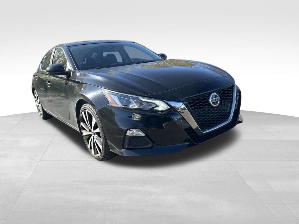 Used 2019 Nissan Altima 2.5 SR Sedan