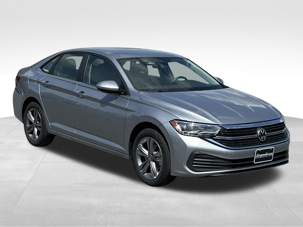 Used 2024 Volkswagen Jetta 1.5T SE Sedan