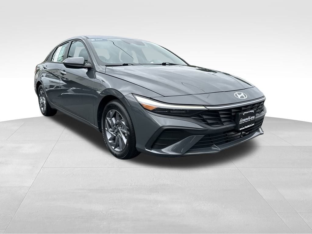 Used 2024 Hyundai Elantra SEL Sedan