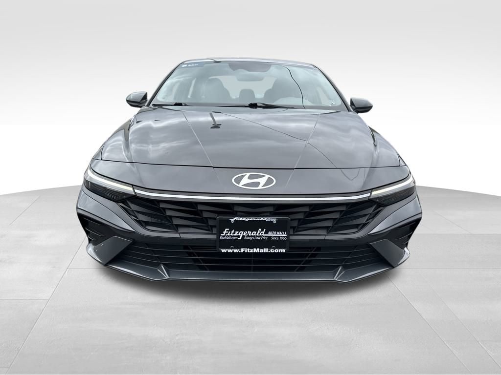 Used 2024 Hyundai Elantra SEL Sedan