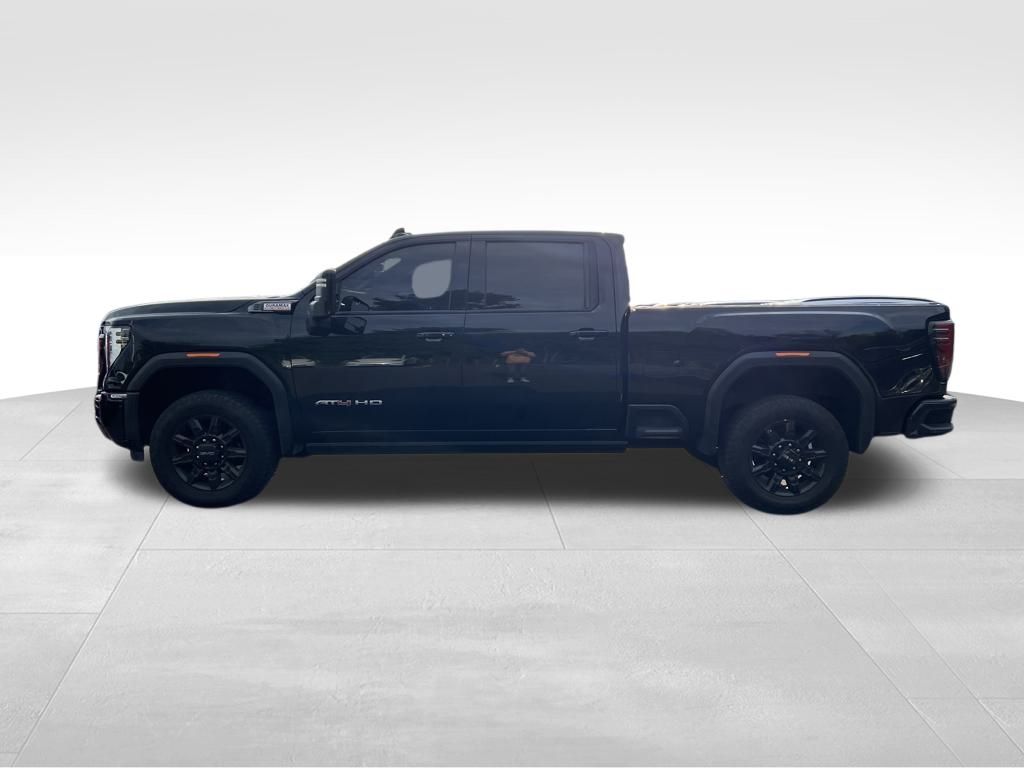 2024 Gmc Sierra HD AT4 photo 3