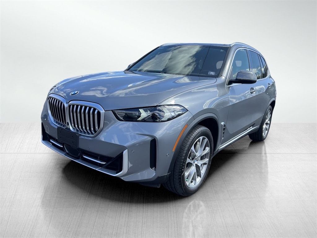 Used 2024 BMW X5 40i with VIN 5UX23EU09R9S28657 for sale in Chambersburg, PA