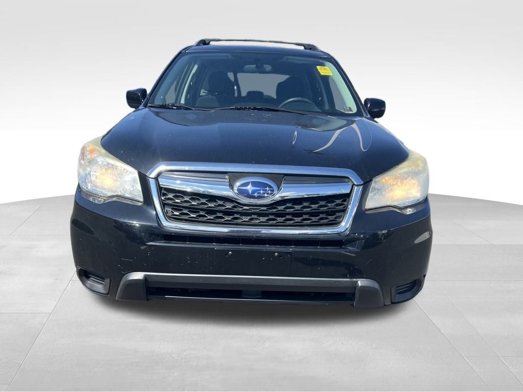 2014 Subaru Forester 2.5i Premium photo 2