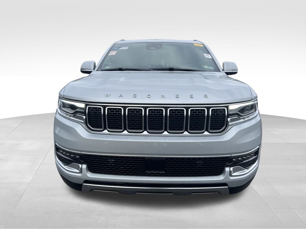 2022 Jeep Wagoneer Series III photo 2
