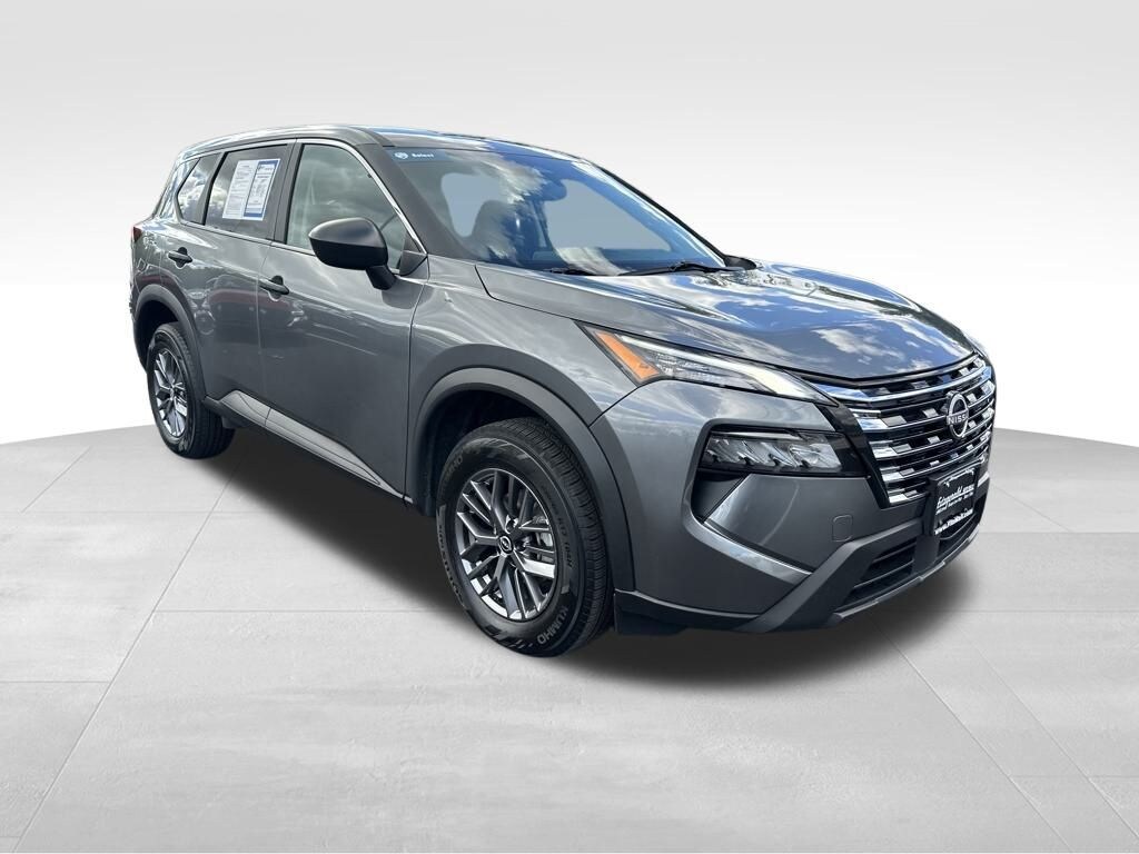 Used 2024 Nissan Rogue S SUV