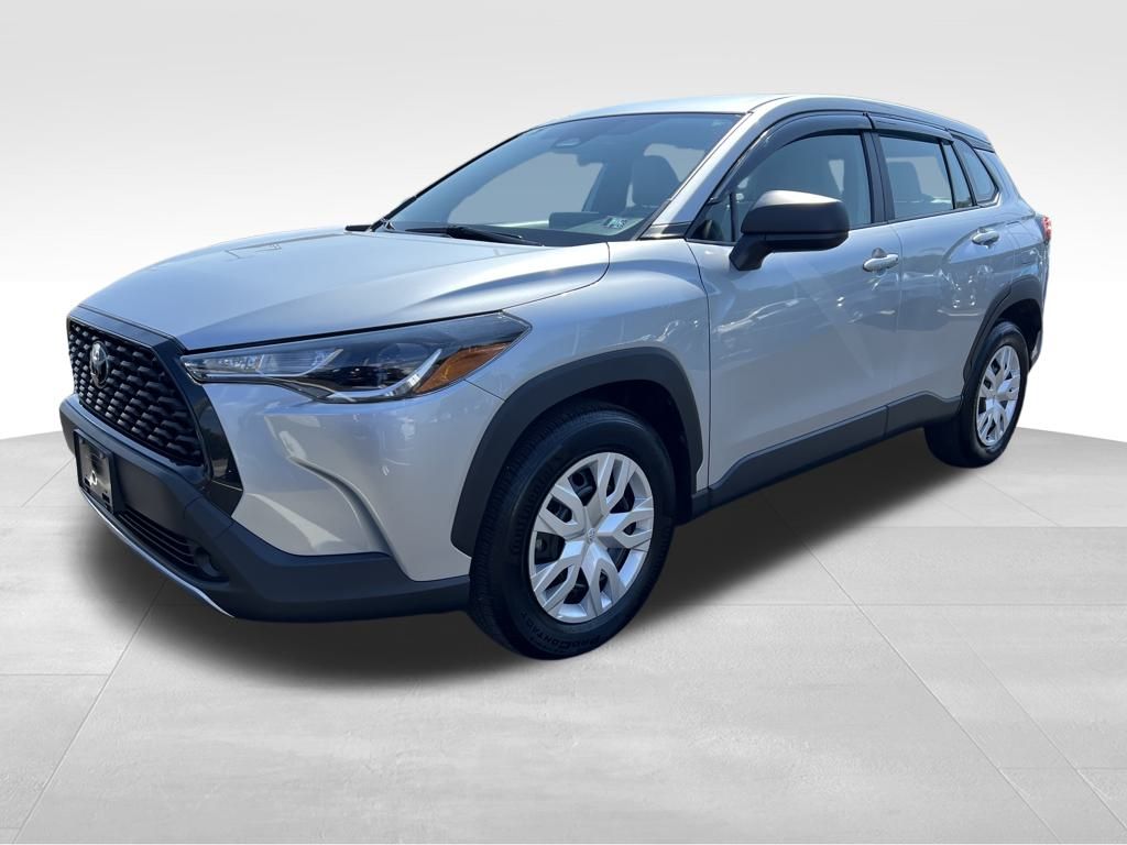 2023 Toyota Corolla Cross L photo 3