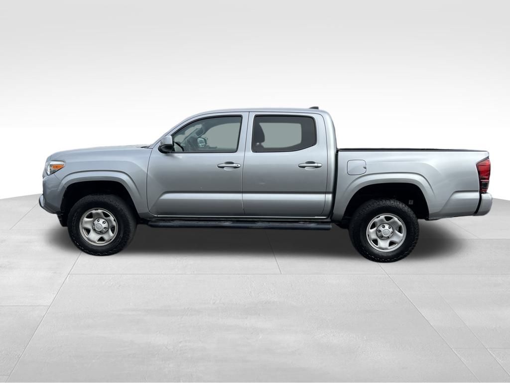 2022 Toyota Tacoma SR V6 photo 4