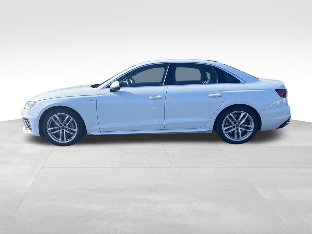 2024 Audi A4 45 S line Premium Plus Quattro photo 4