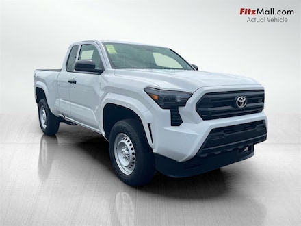 2025 Toyota Tacoma SR Truck XtraCab