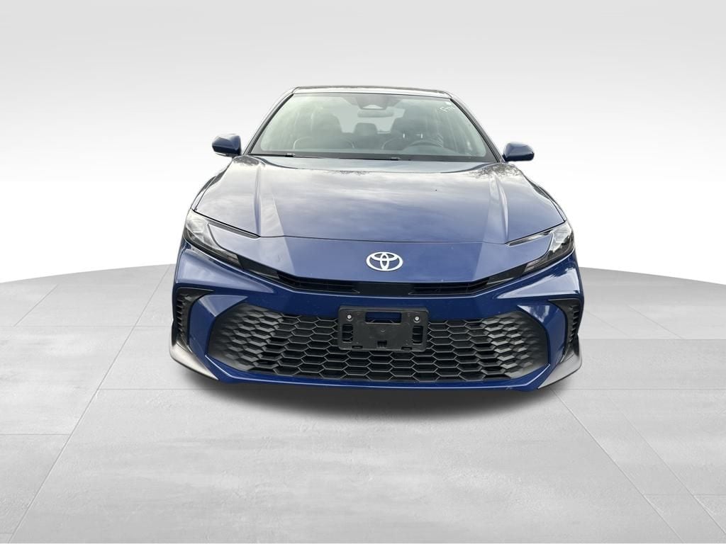 Used 2025 Toyota Camry SE Sedan