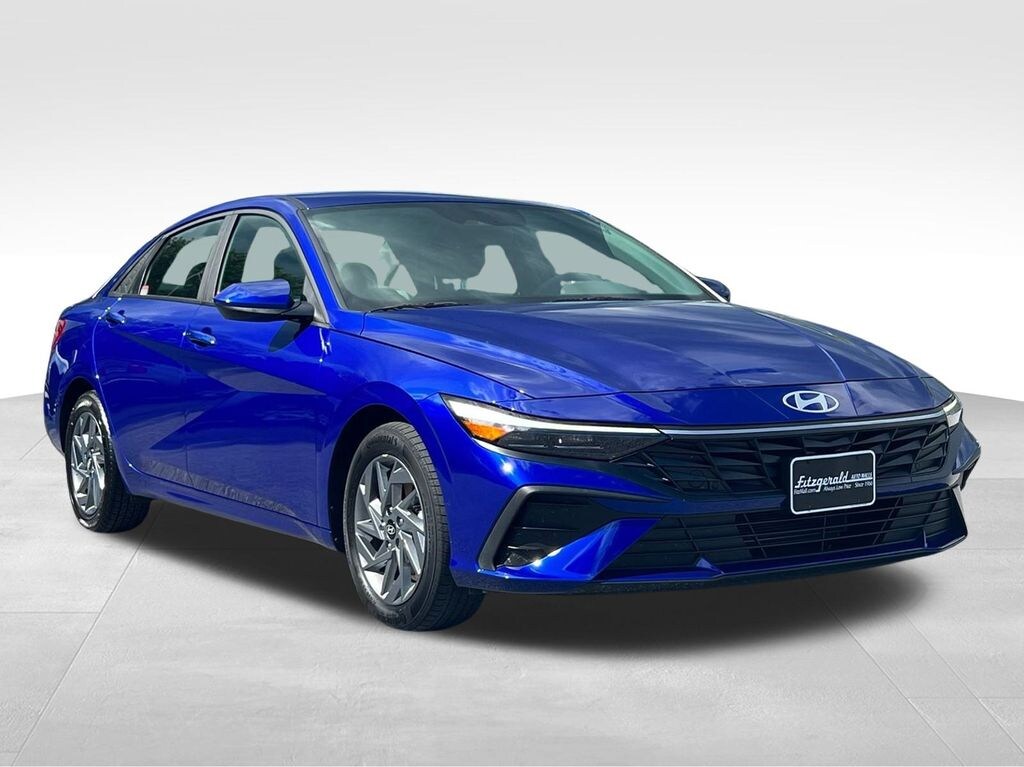 Used 2024 Hyundai Elantra SEL Sedan