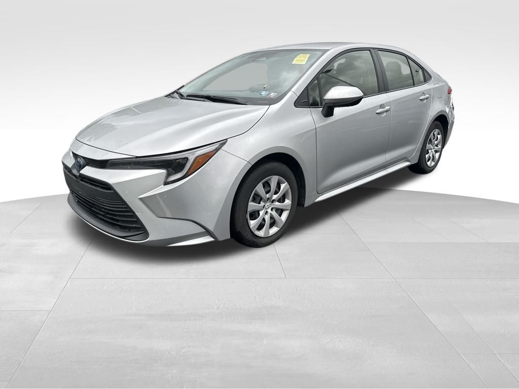 2024 Toyota Corolla Hybrid LE photo 3