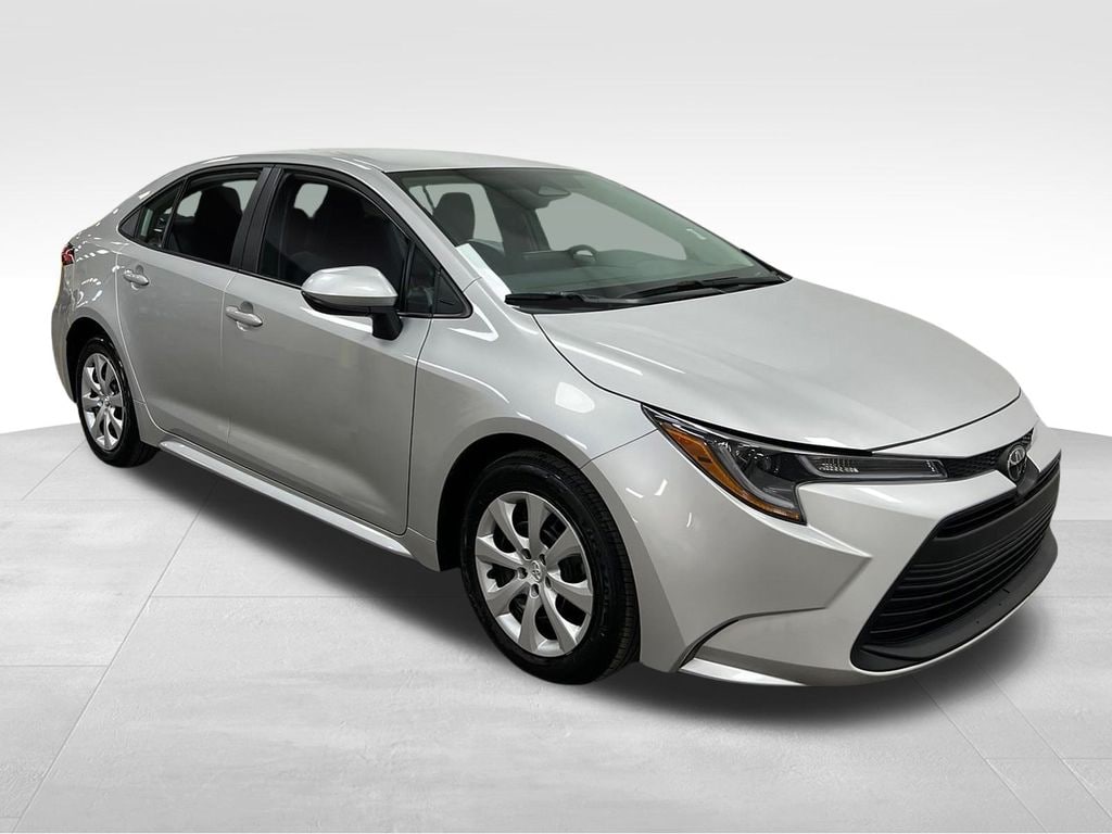 Used 2025 Toyota Corolla LE Sedan