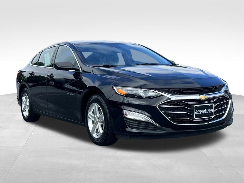 Used 2023 Chevrolet Malibu LS Car