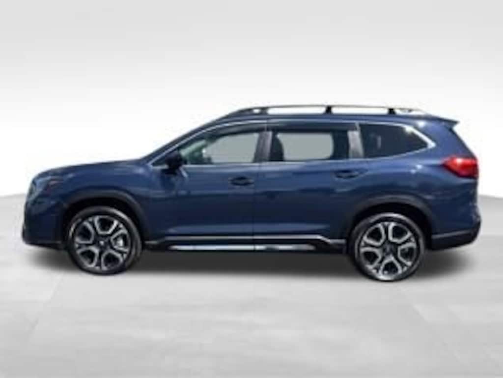 Used 2025 Subaru Ascent Limited