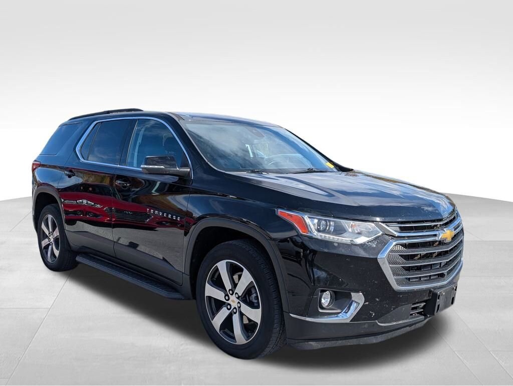 Used 2021 Chevrolet Traverse LT Leather SUV