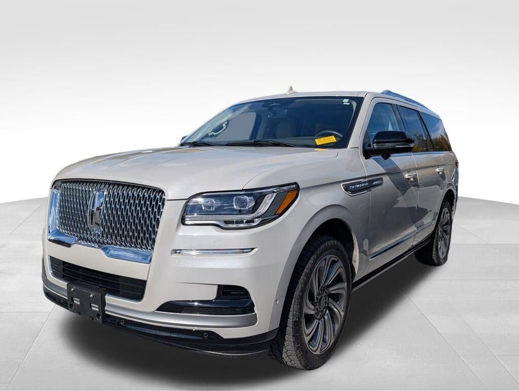 Used 2023 Lincoln Navigator Reserve