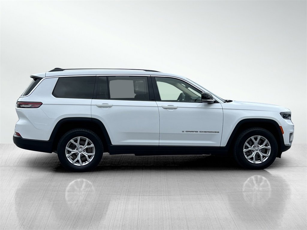 2021 Jeep Grand Cherokee L photo 3
