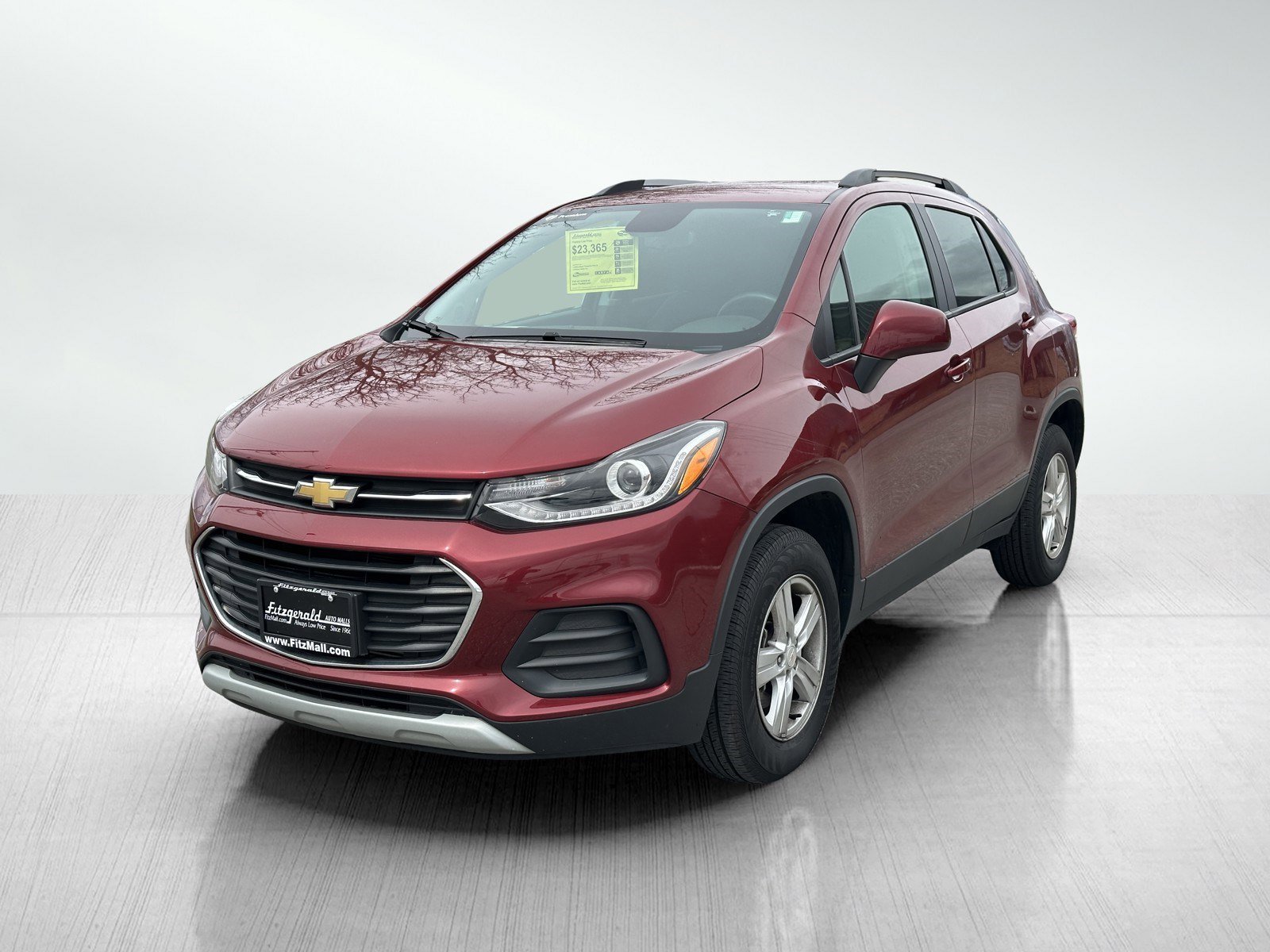 Used 2022 Chevrolet Trax LT with VIN KL7CJPSM6NB512454 for sale in Frederick, MD