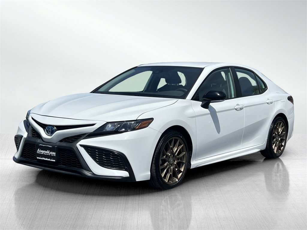 Used 2023 Toyota Camry SE with VIN 4T1T31AKXPU049845 for sale in Frederick, MD