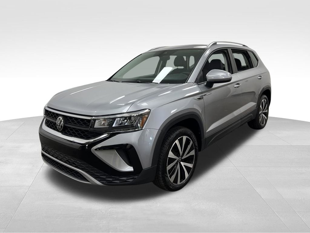 Used 2024 Volkswagen Taos SE