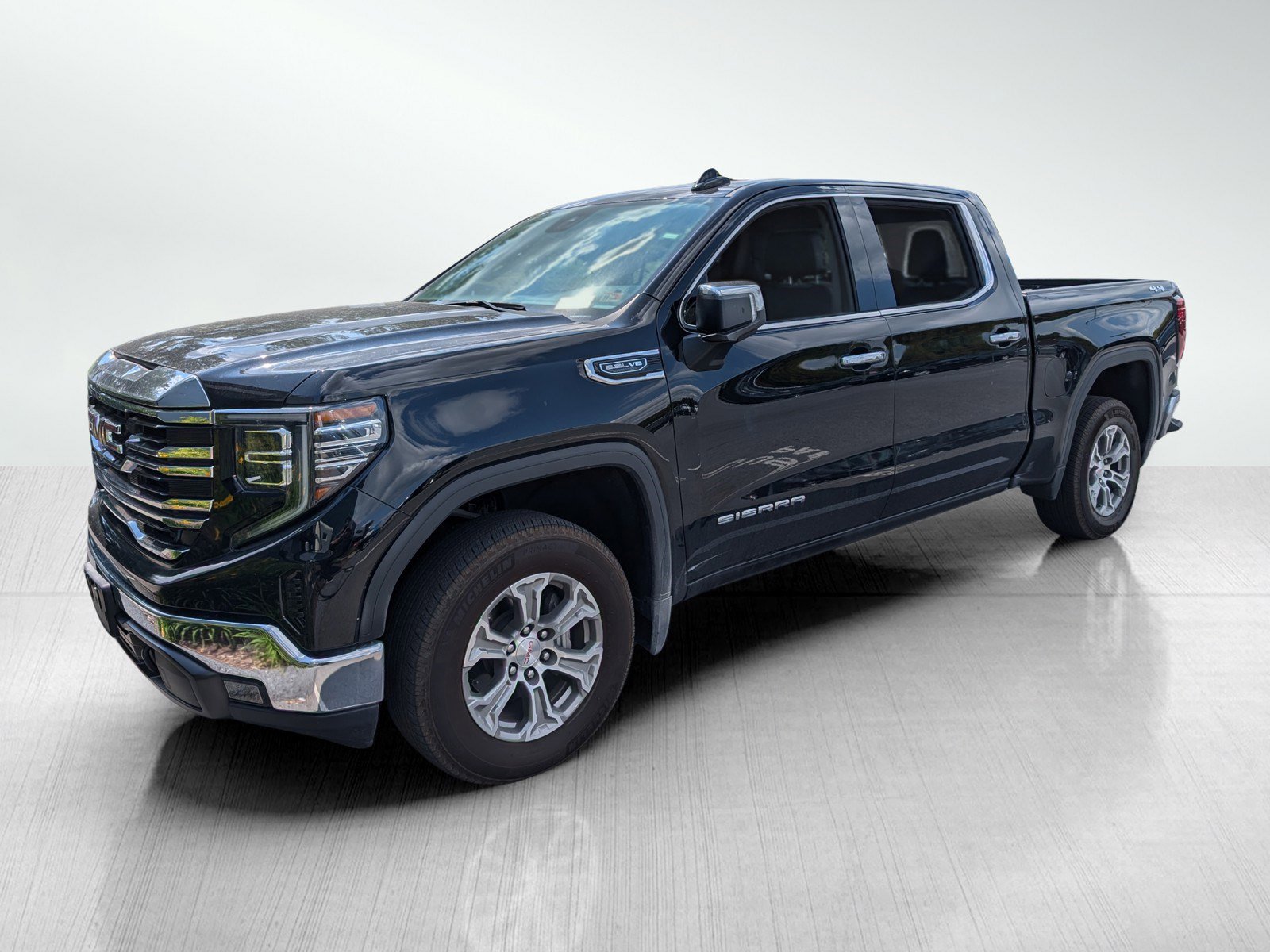 Used 2024 GMC Sierra 1500 SLT with VIN 3GTUUDED7RG146459 for sale in Frederick, MD