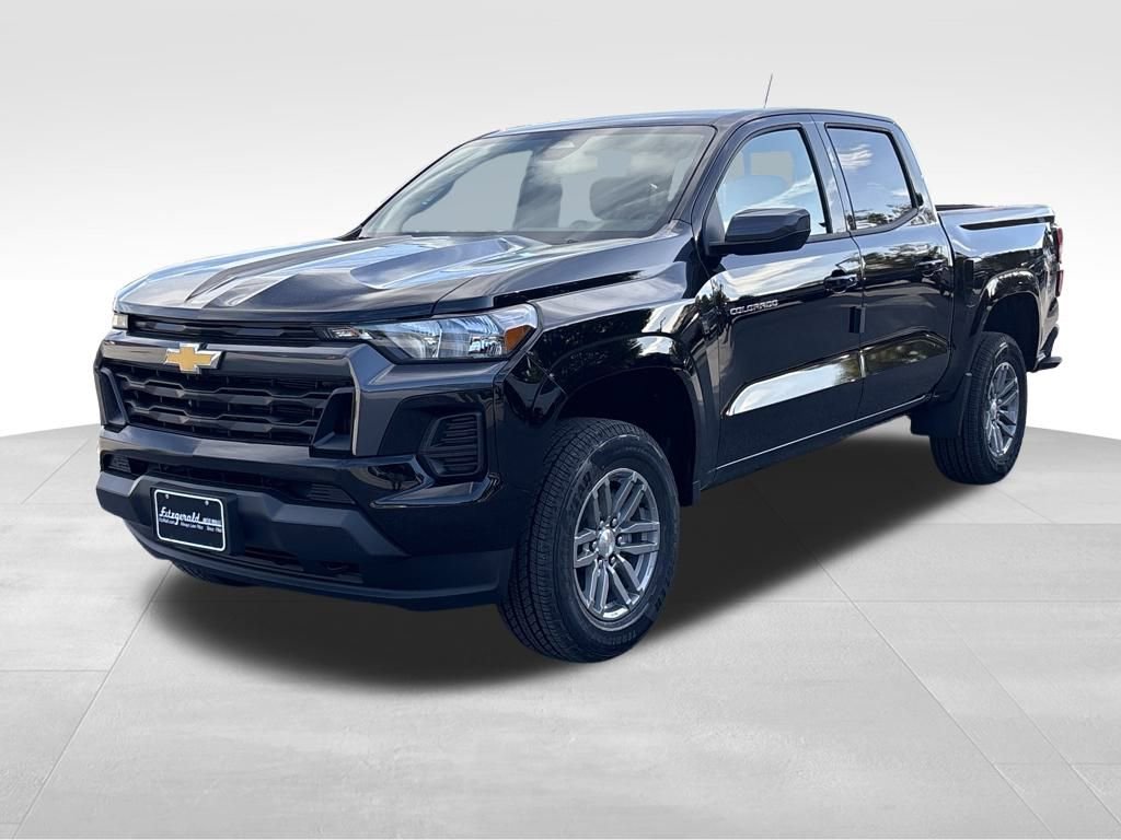 2026 Chevrolet Colorado LT photo 2