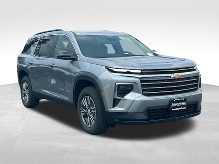 2026 Chevrolet Traverse LT SUV
