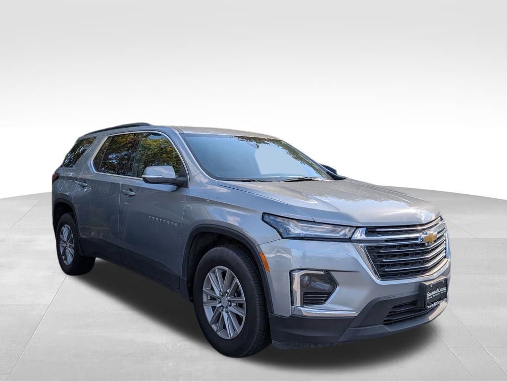 Used 2023 Chevrolet Traverse LT Cloth SUV