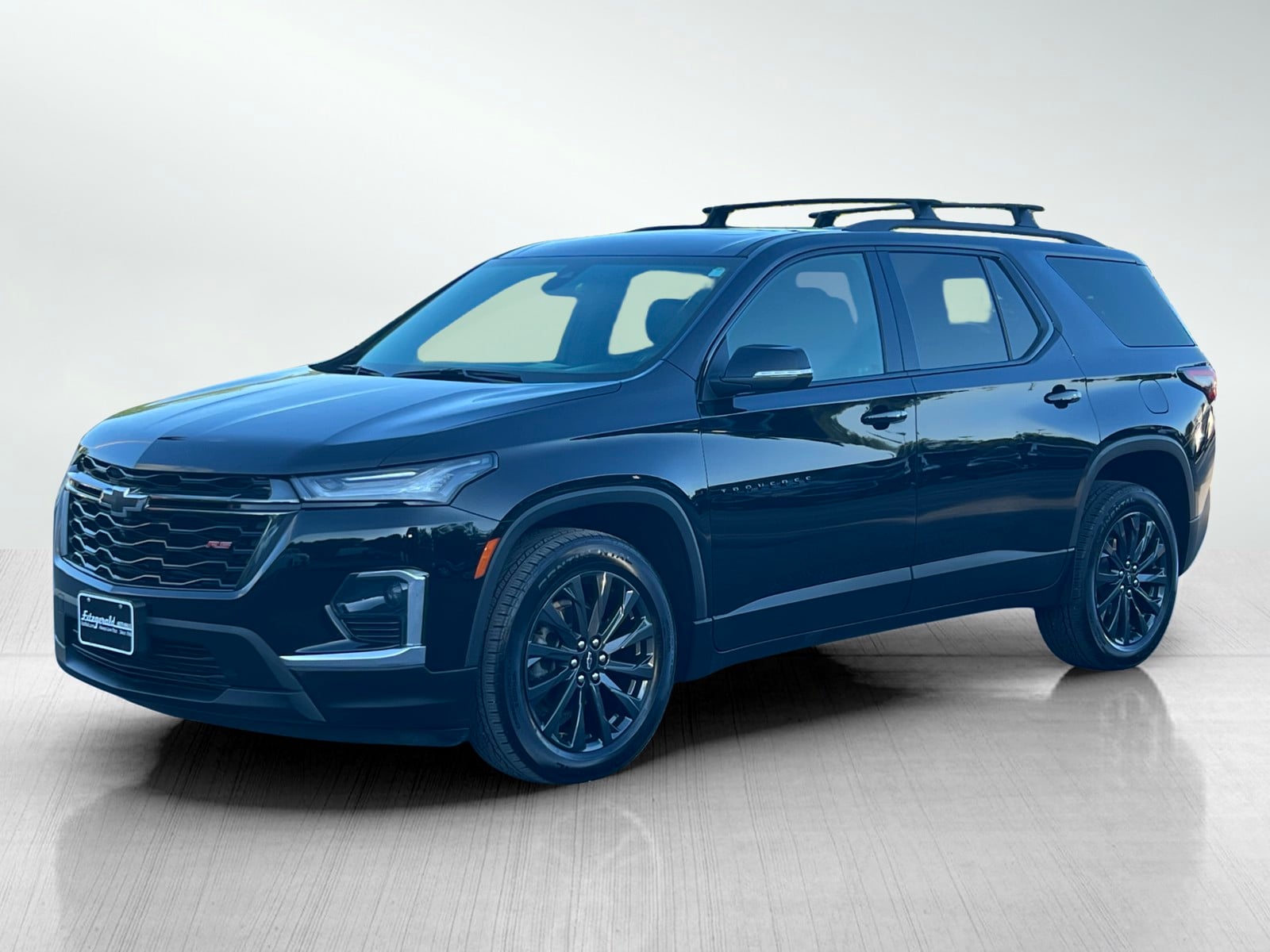 2023 Chevrolet Traverse RS photo 2
