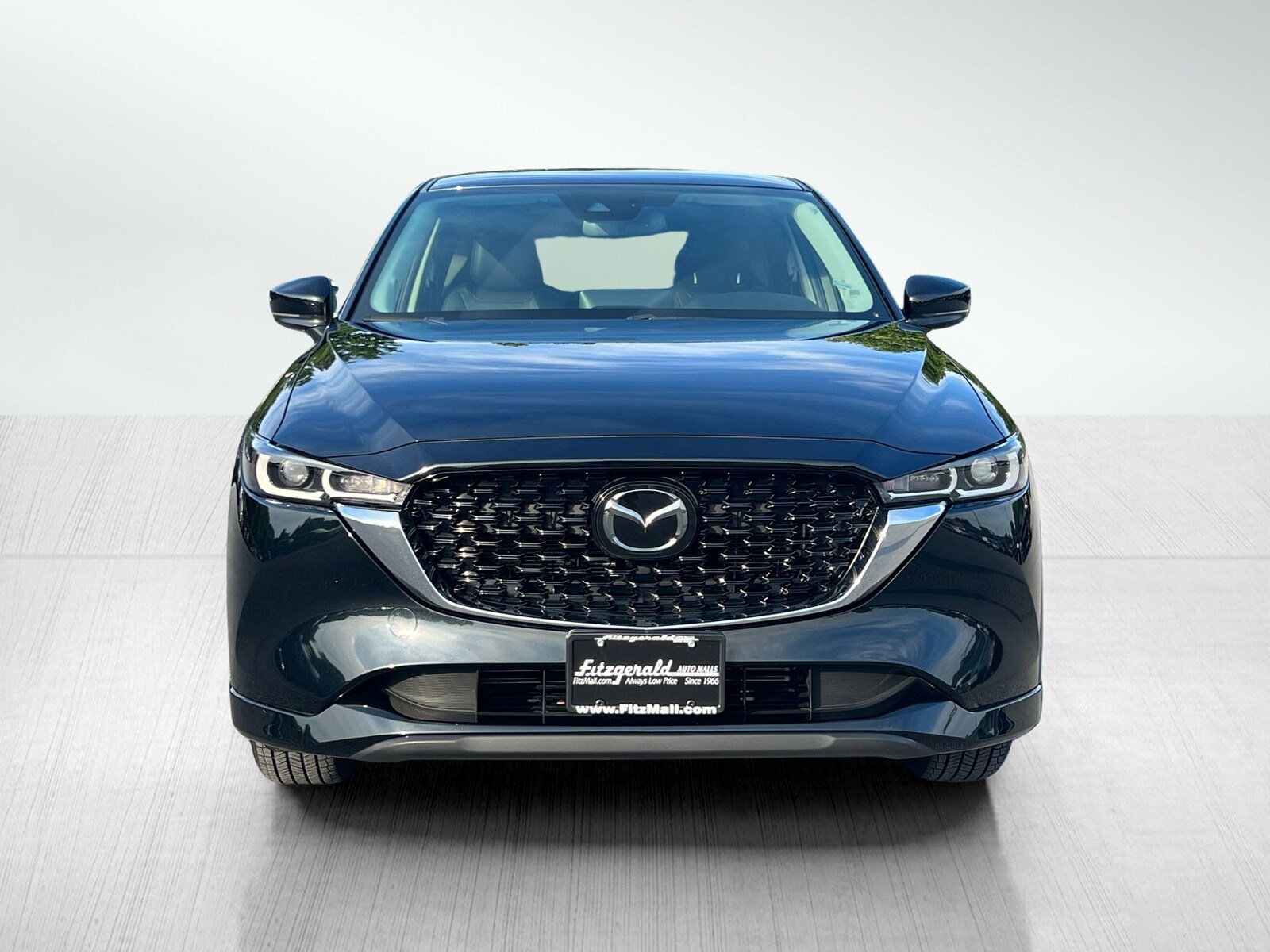 2025 Mazda CX-5 2.5 S Preferred photo 4