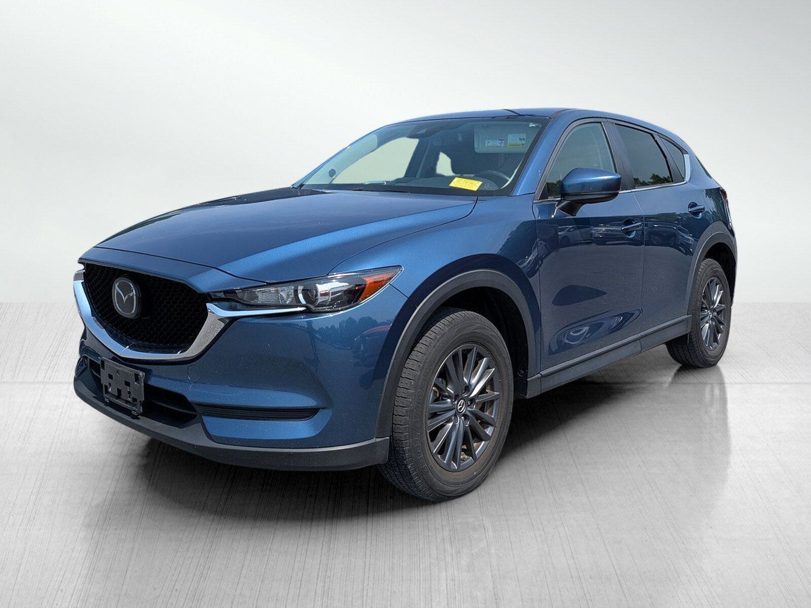 2020 Mazda CX-5 Touring photo 3