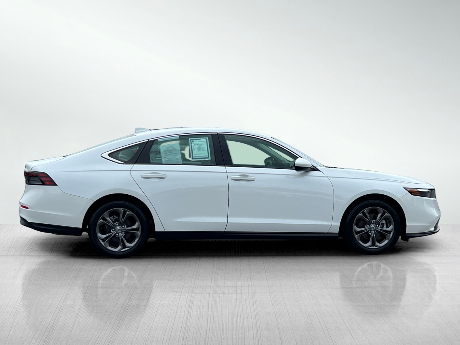 2023 Honda Accord EX photo 2