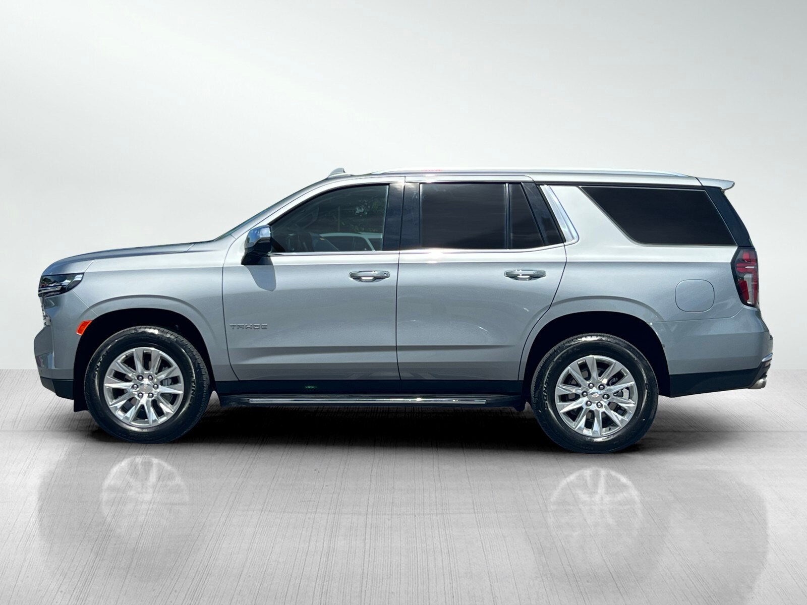 2024 Chevrolet Tahoe Premier photo 4