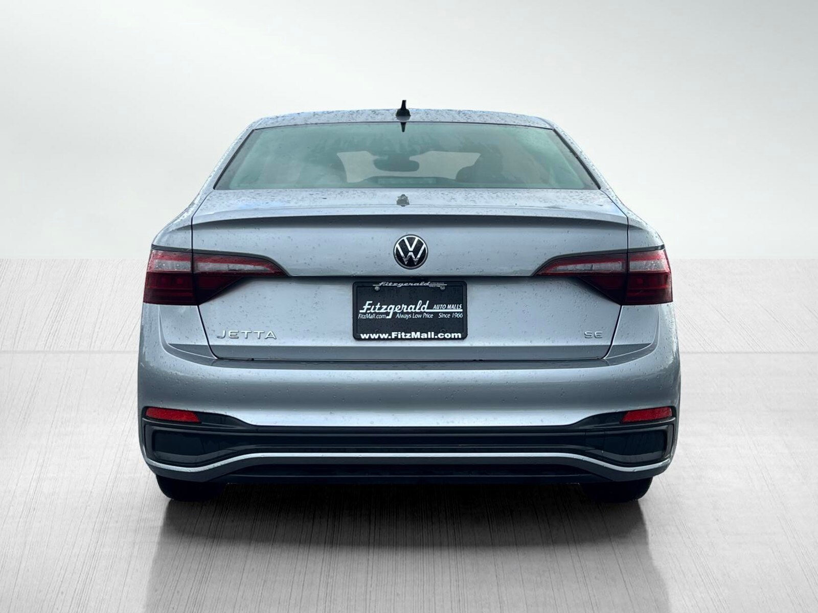 2024 Volkswagen Jetta SE photo 4