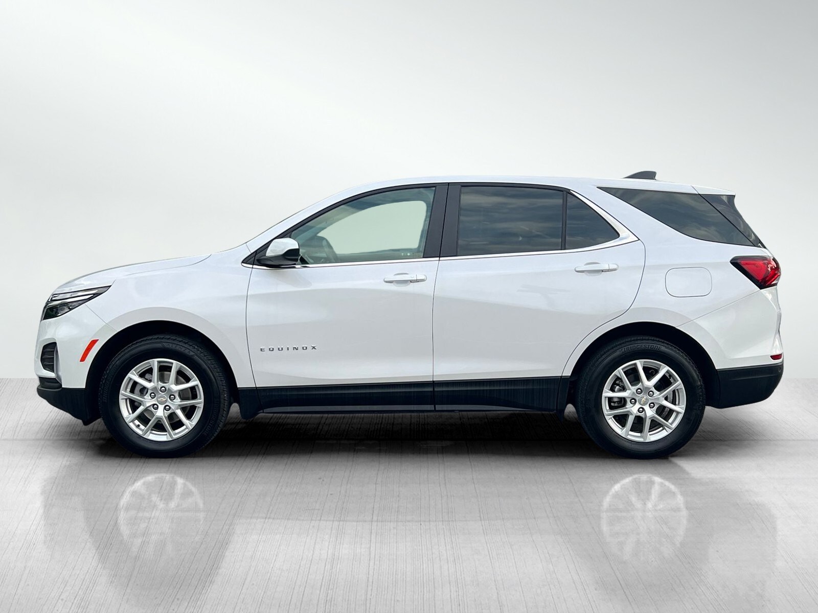 2022 Chevrolet Equinox LT photo 4