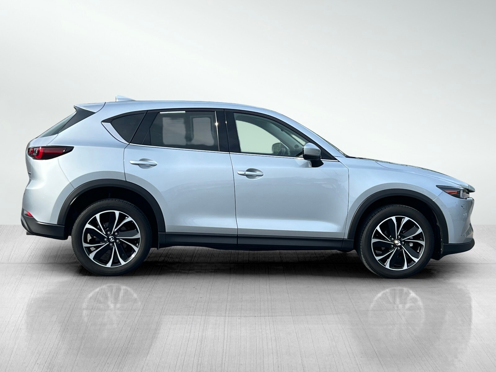 2023 Mazda CX-5 2.5 Premium Plus photo 3