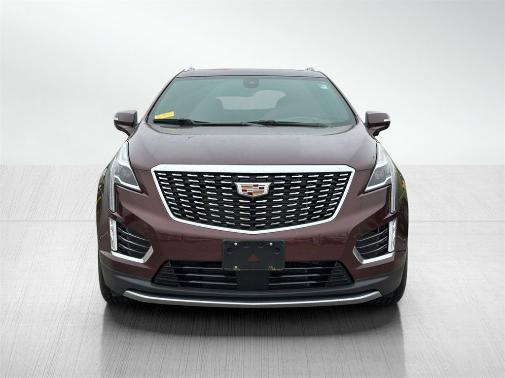 2022 Cadillac XT5 Premium Luxury photo 2