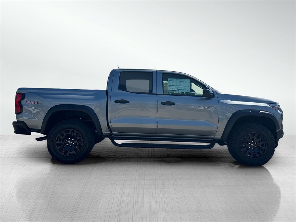 2026 Chevrolet Colorado Trail Boss photo 4