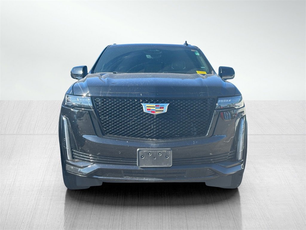 2024 Cadillac Escalade Sport photo 2