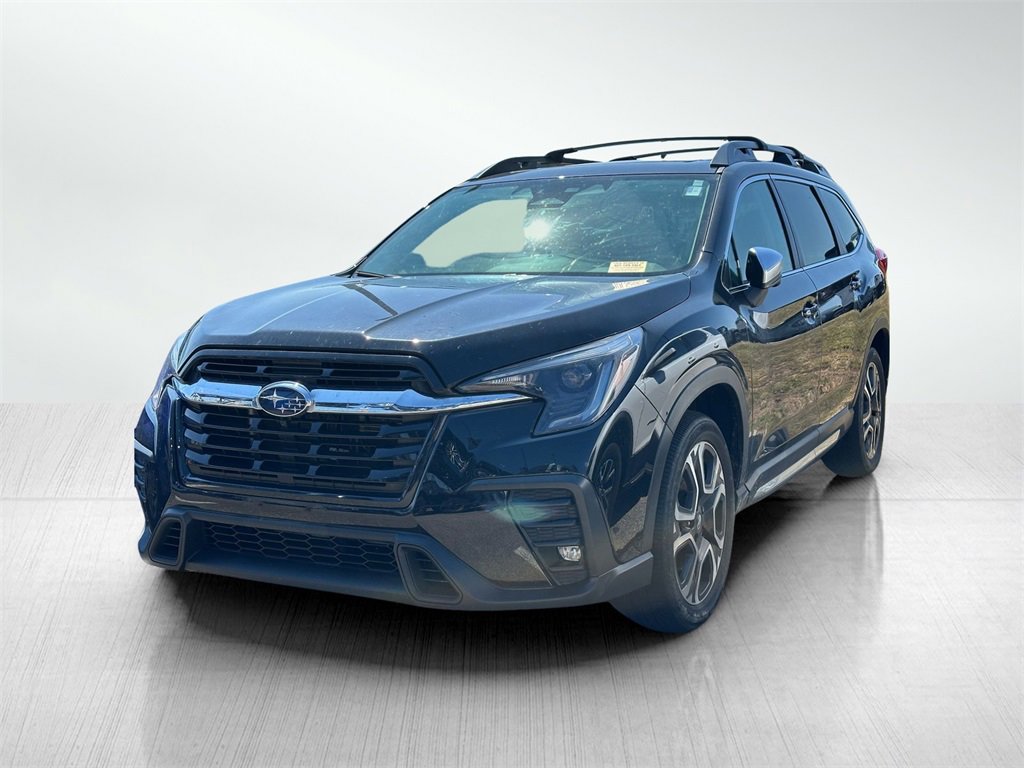 2023 Subaru Ascent Limited photo 3