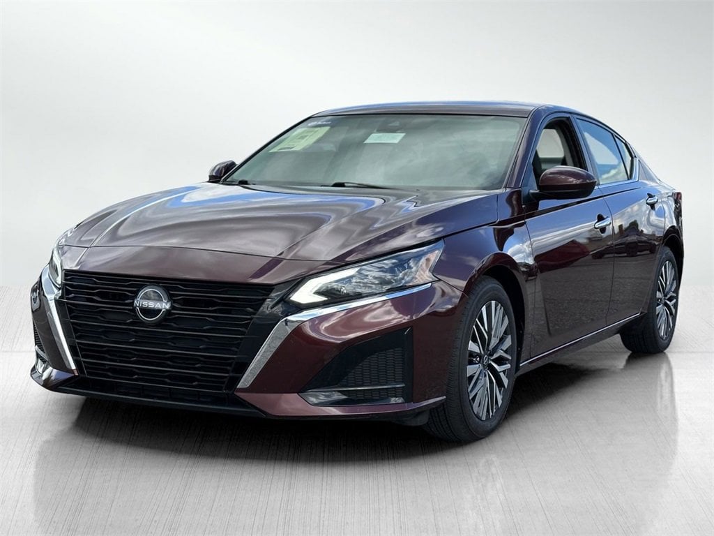 Used 2023 Nissan Altima SV with VIN 1N4BL4DV9PN315539 for sale in Hagerstown, MD