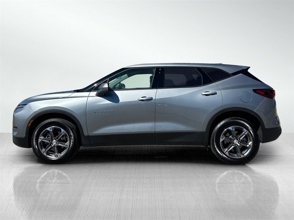 2025 Chevrolet Blazer 2LT photo 4