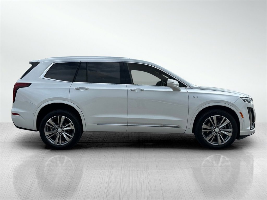 2022 Cadillac XT6 Premium Luxury photo 4