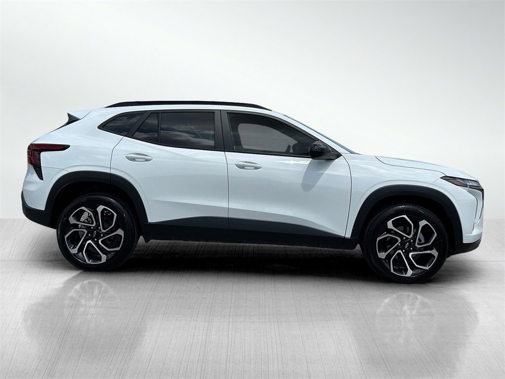 2024 Chevrolet Trax photo 4