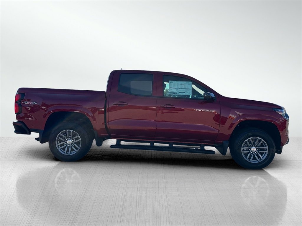 2026 Chevrolet Colorado LT photo 3